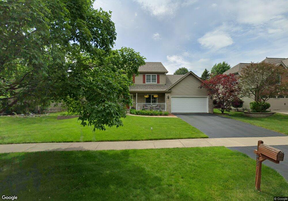 4452 Dairymans Cir, Naperville, IL 60564 - photo 1