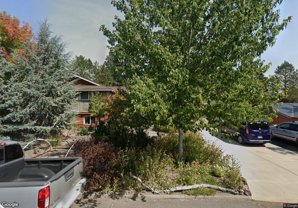 1694 NE Eastwood Dr, Bend, OR 97701 - photo 1