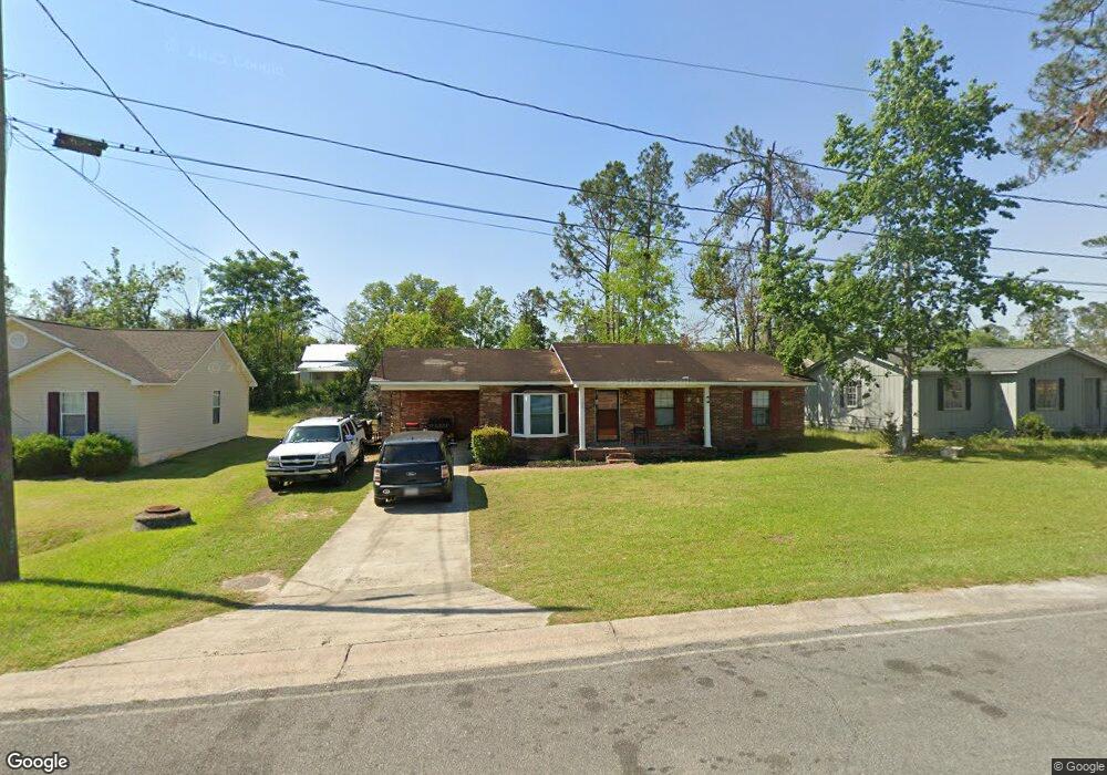 706 Franklin St E, Douglas, GA 31533 - photo 1