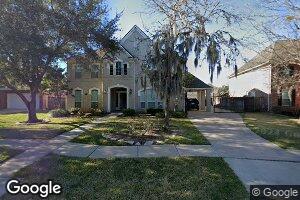 8707 Westbrook Forest Dr, Sugar Land, TX 77479