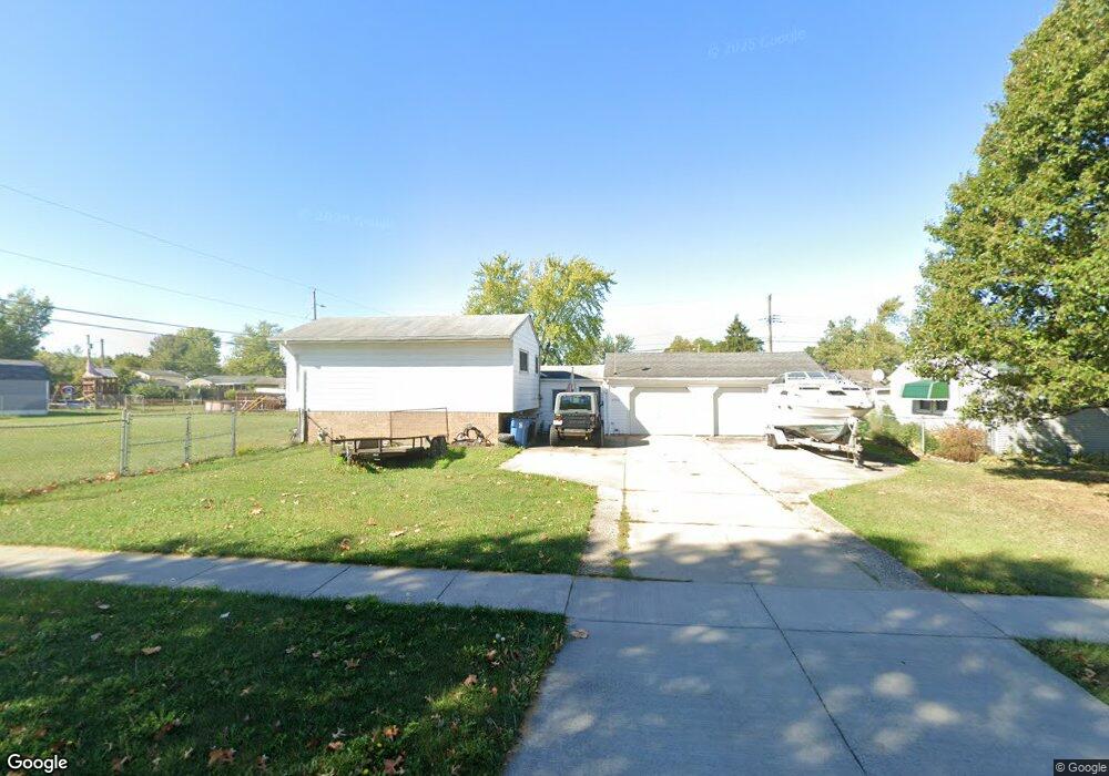 4536 Norfolk Ave, Lorain, OH 44055 - photo 1