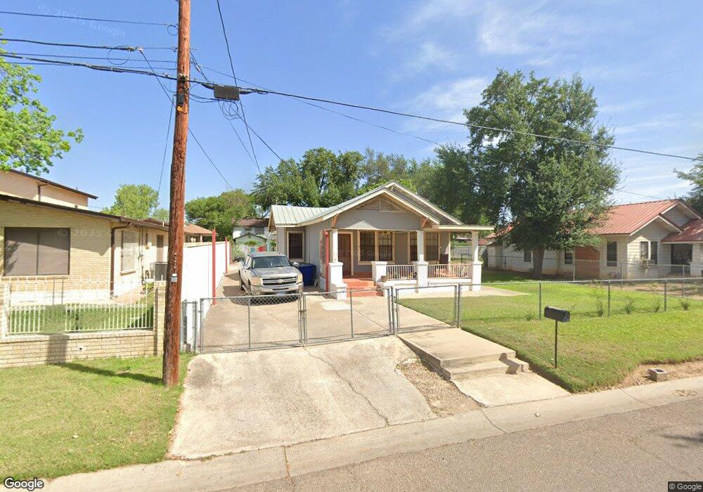 1410 Garfield St, Laredo, TX 78040 - photo 1