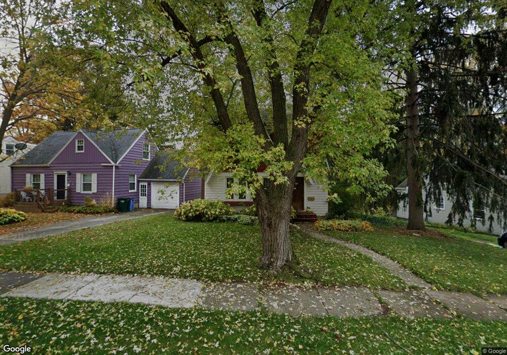 634 N Dexter Dr, Lansing, MI 48910 - photo 1