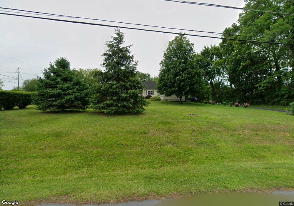 5280 Schantz Rd, Allentown, PA 18104 - photo 1