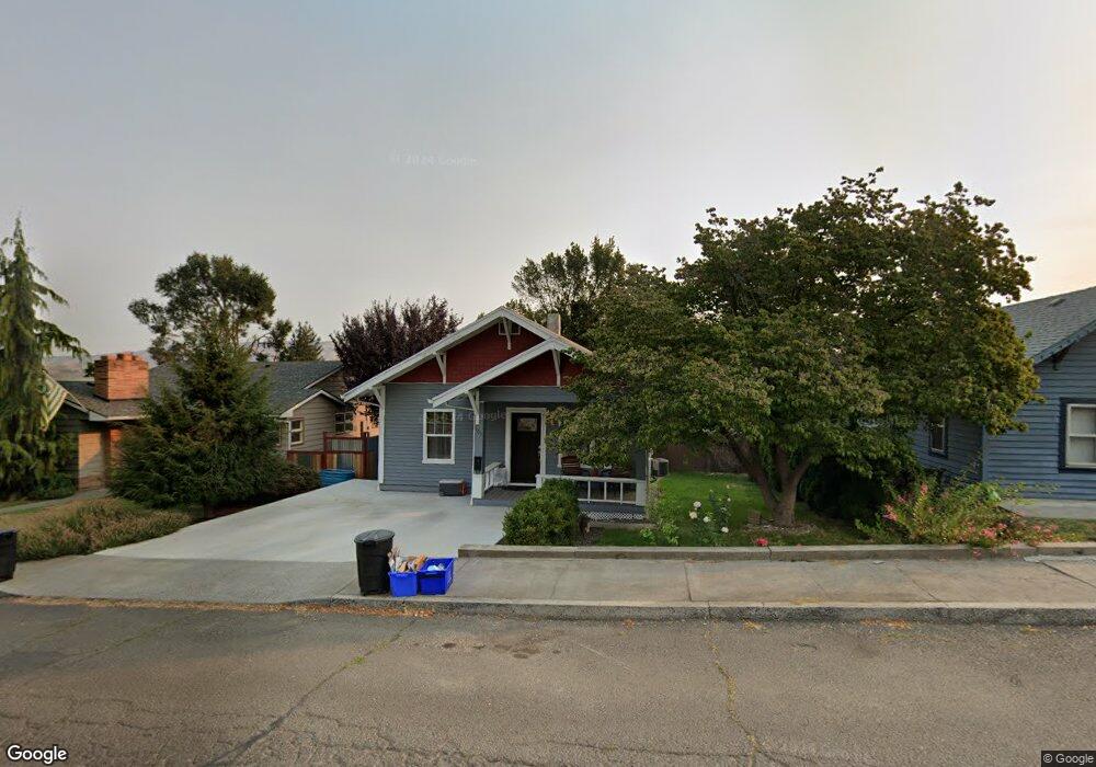 509 W 12th St, the Dalles, OR 97058 - photo 1