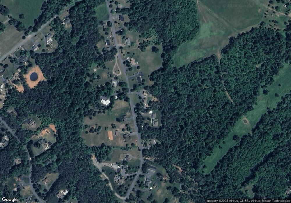 696 Valley View Rd, Ruckersville, VA 22968 - photo 1