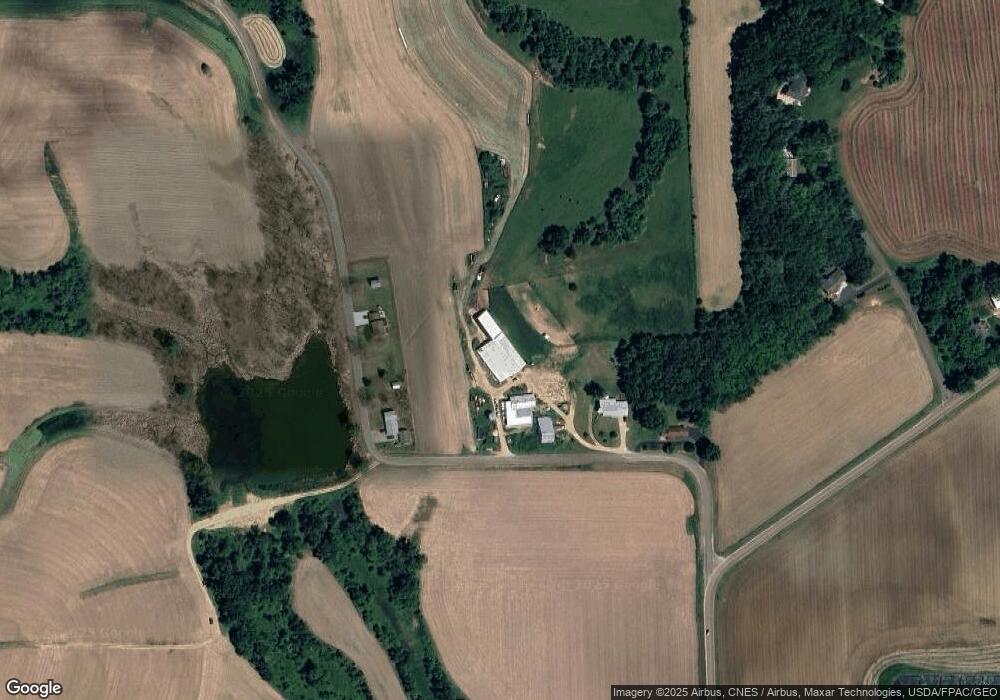 W20402 Sacia Rd, Galesville, WI 54630 - photo 1