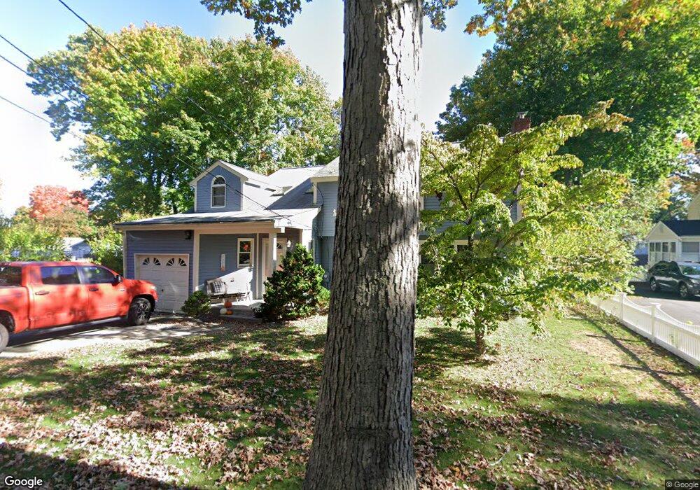 34 Forest St, Stoneham, MA 02180 - photo 1