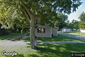18 9th St W, Sibley, IA 51249