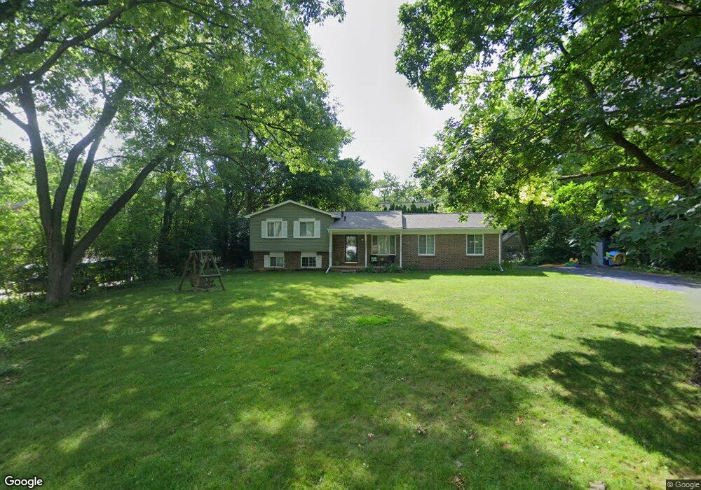 3625 Fieldview Ave, West Bloomfield, MI 48324 - photo 1