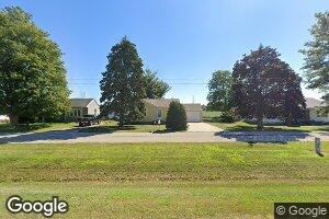 607 N 1st St, Alpha, IL 61413