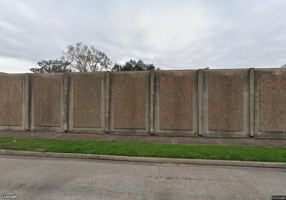 1545 W Sam Houston Pkwy S, Houston, TX 77042 - photo 1