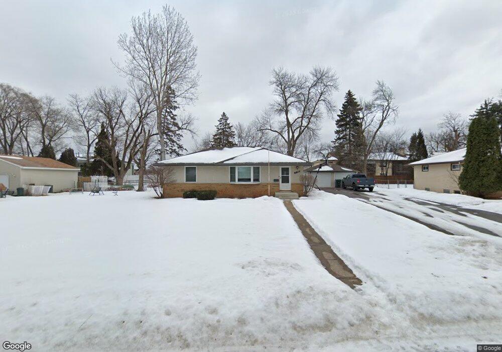 8801 Bryant Ave S, Bloomington, MN 55420 - photo 1