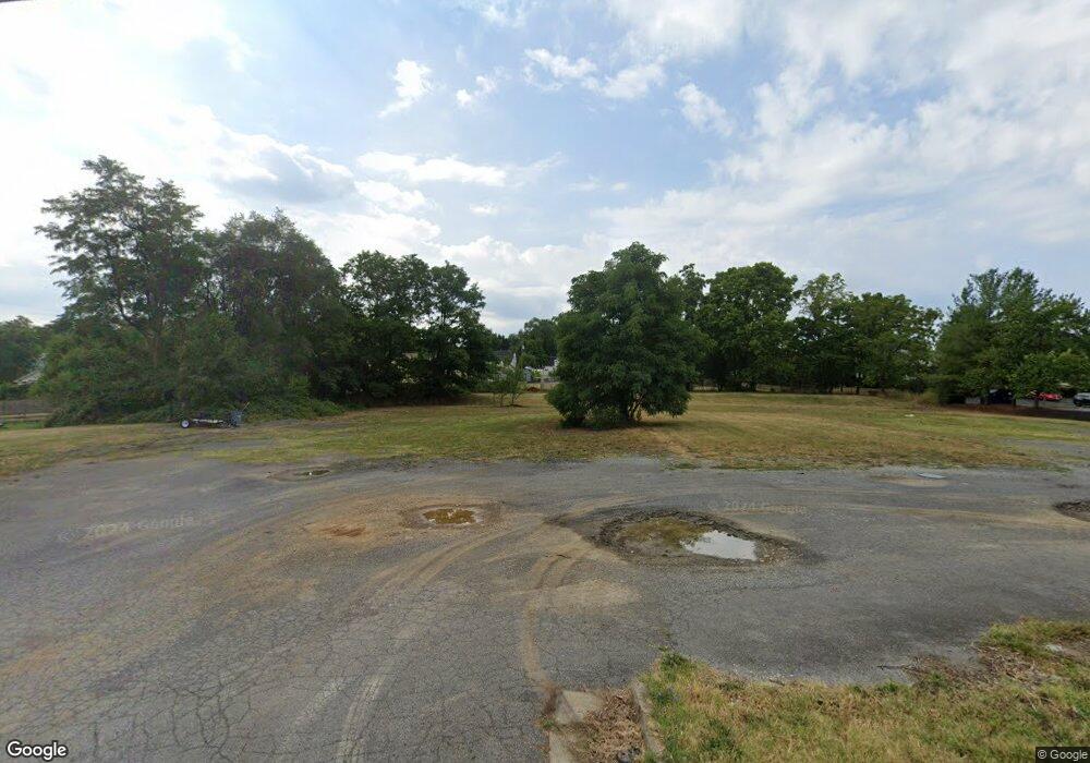 128 W 18th St, Front Royal, VA 22630 - photo 1