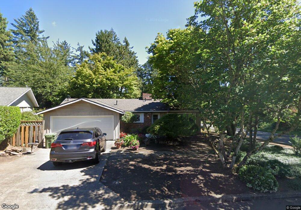 1711 Kilkenny Rd, Lake Oswego, OR 97034 - photo 1