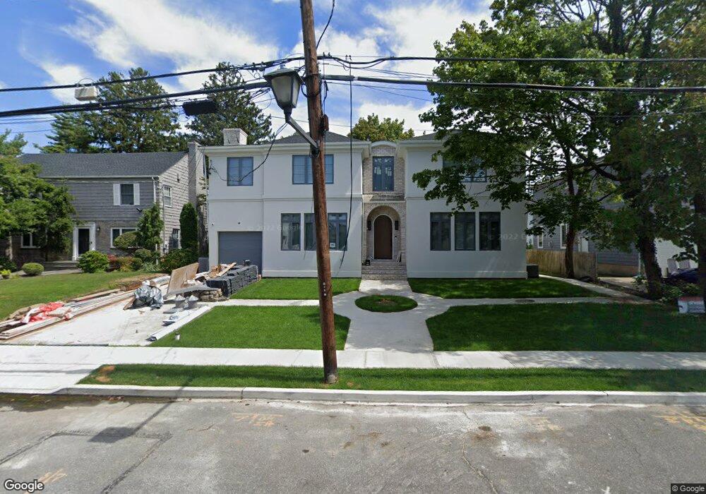 380 Arbuckle Ave, Cedarhurst, NY 11516 - photo 1