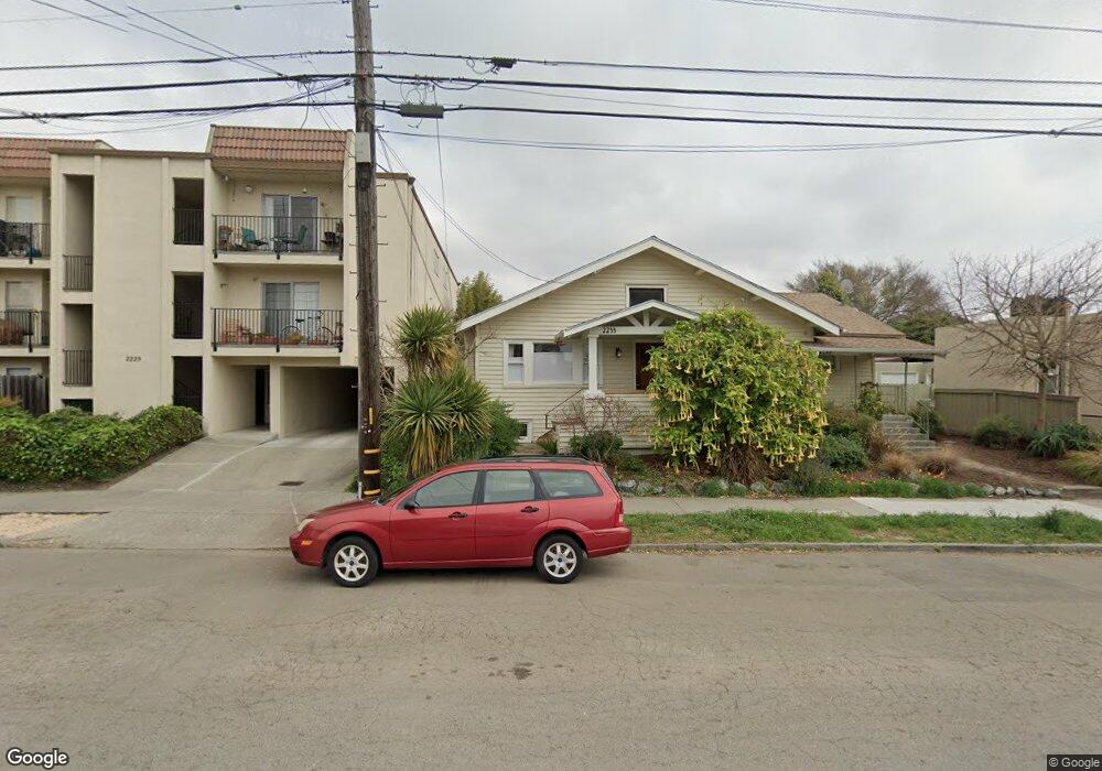 2233 McGee Ave, Berkeley, CA 94703 - photo 1