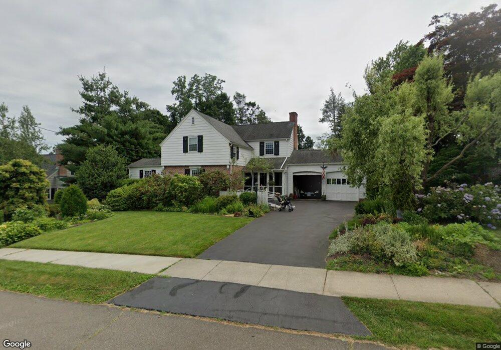 59 Carew Rd, Hamden, CT 06517 - photo 1