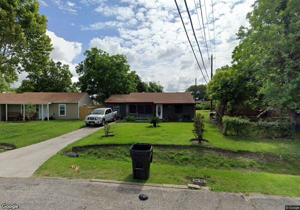 9902 Lonallen St, Houston, TX 77088 - photo 1