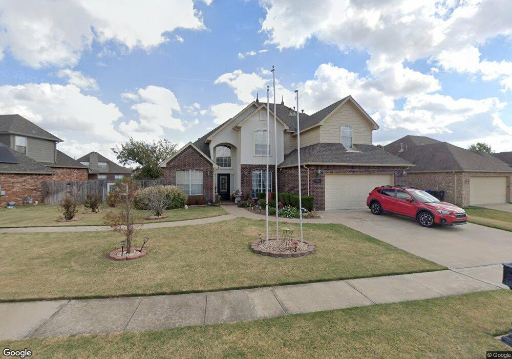 2505 S 10th St, Broken Arrow, OK 74012 - photo 1