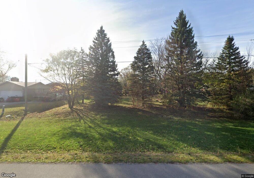 5210 E Holland Rd, Saginaw, MI 48601 - photo 1