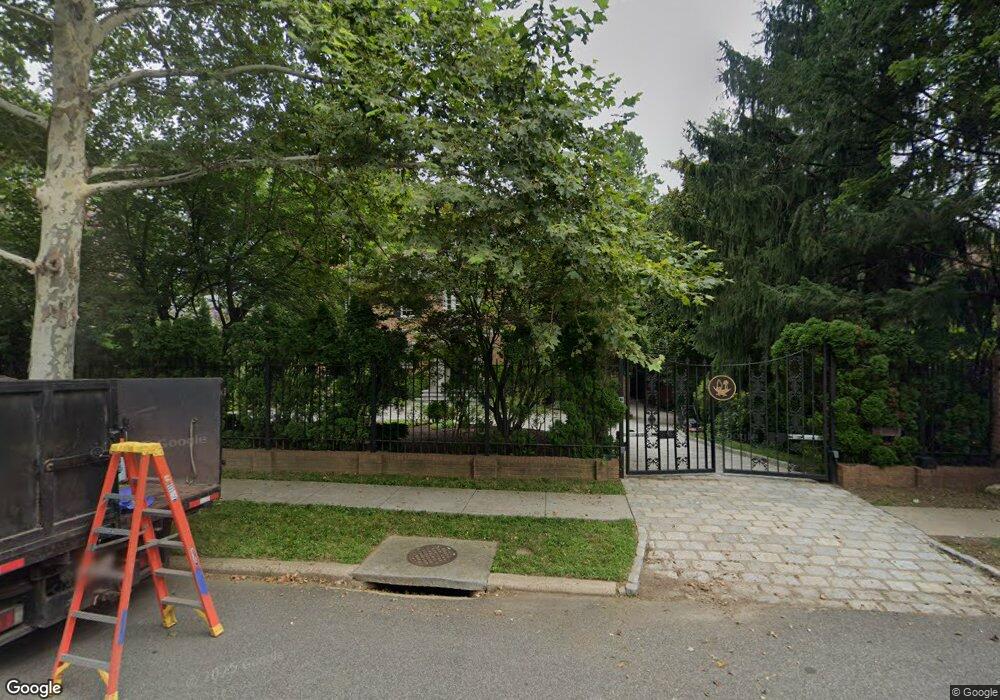 4839 Indian Ln NW, Washington, DC 20016 - photo 1