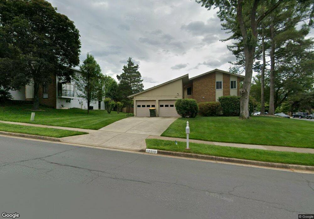 10519 Acacia Ln, Fairfax, VA 22032 - photo 1