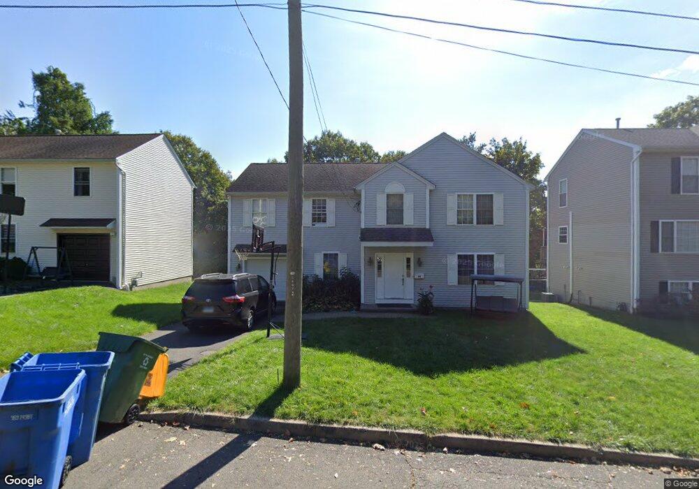 60 Tower Rd, Waterbury, CT 06710 - photo 1