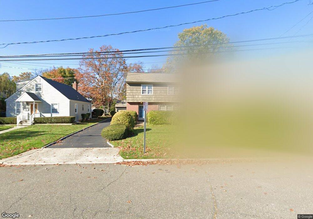 1764 Slocum St unit 2, Hewlett, NY 11557 - photo 1