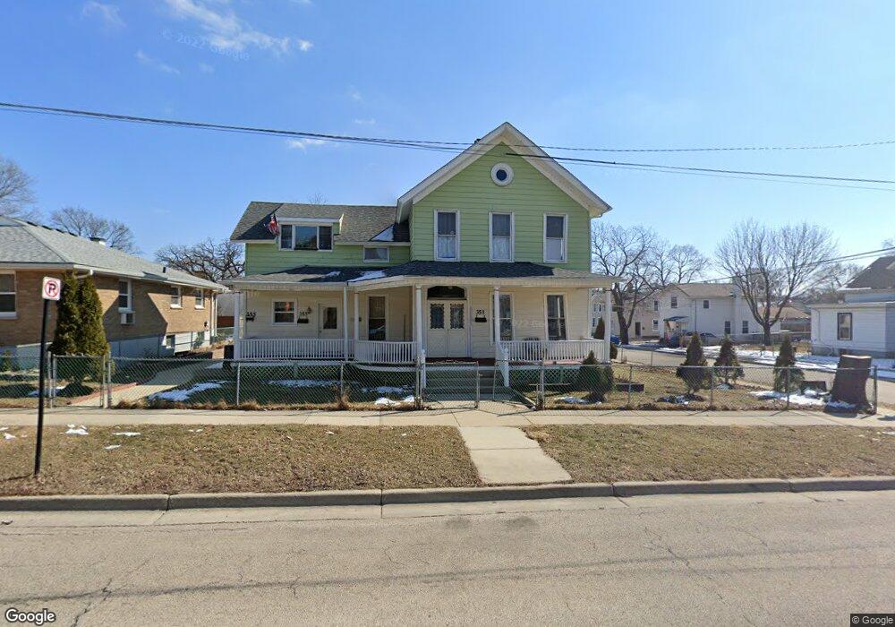 351 N Spring St unit 53, Elgin, IL 60120 - photo 1