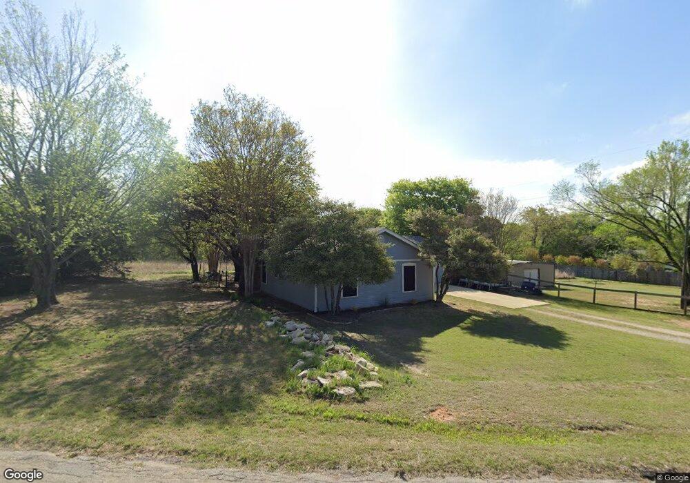 559 Gail Dr, Weatherford, TX 76085 - photo 1
