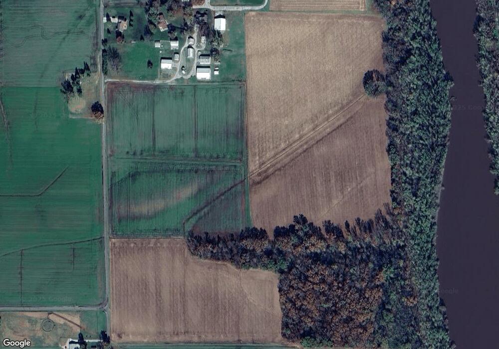 2303 Missouri Ave, Mascoutah, IL 62258 - photo 1