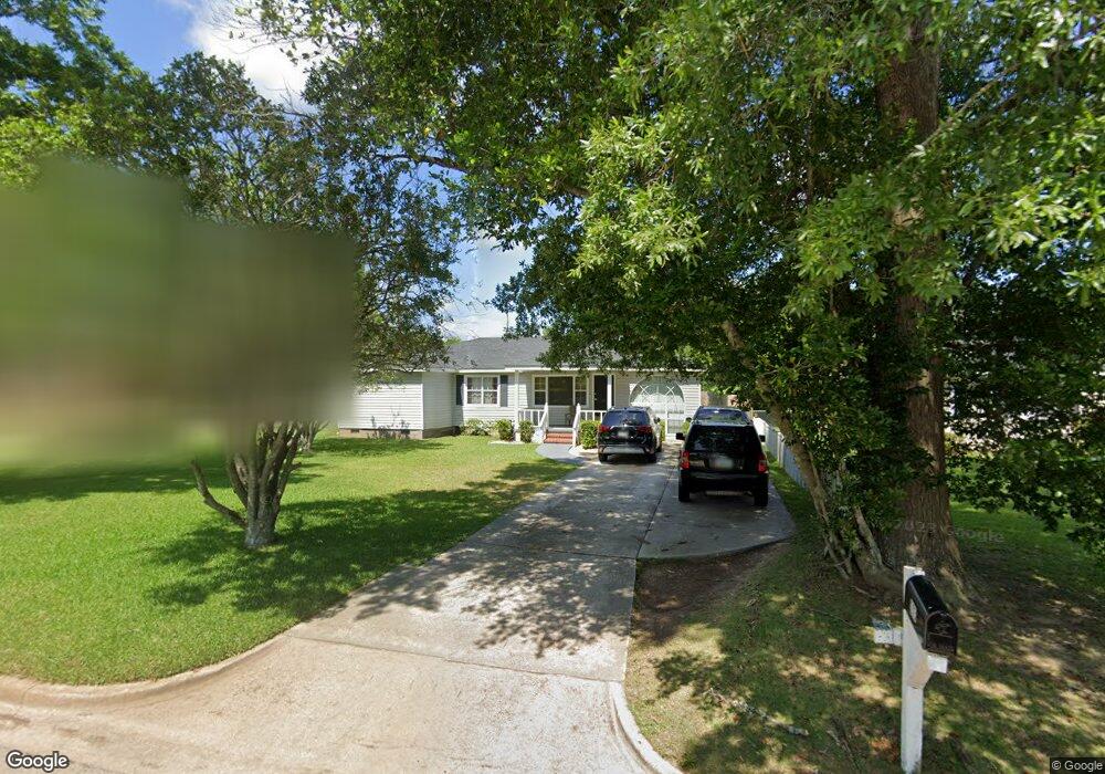 203 S Shadowlawn Dr, Albany, GA 31707 - photo 1