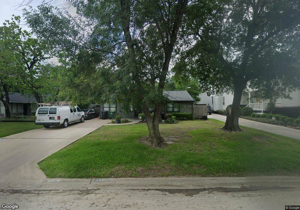 1314 Chamboard Ln, Houston, TX 77018 - photo 1