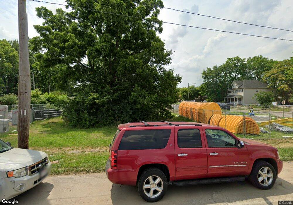 231 Kelton Ave unit 203, Columbus, OH 43205 - photo 1