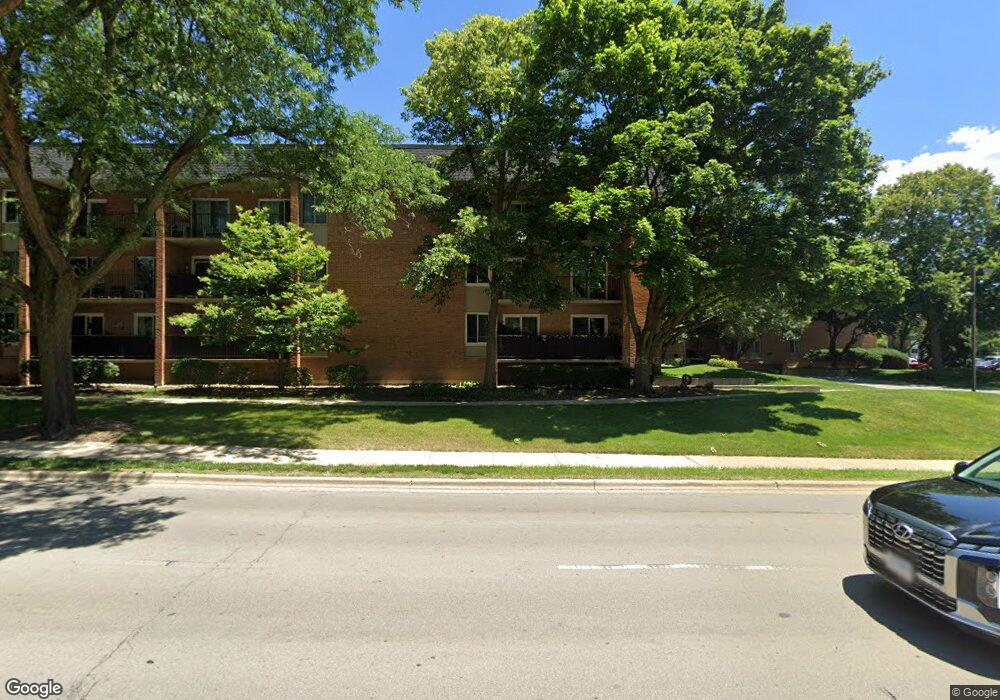 1032 N Mill St unit 13, Naperville, IL 60563 - photo 1