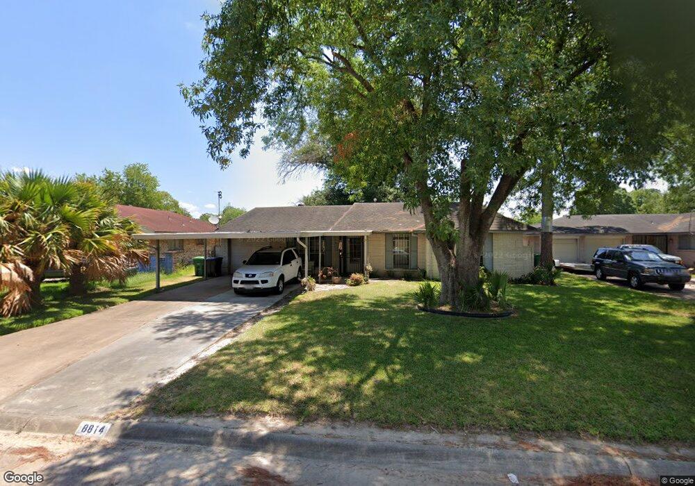 8814 Hillsgrove Ct, Houston, TX 77088 - photo 1