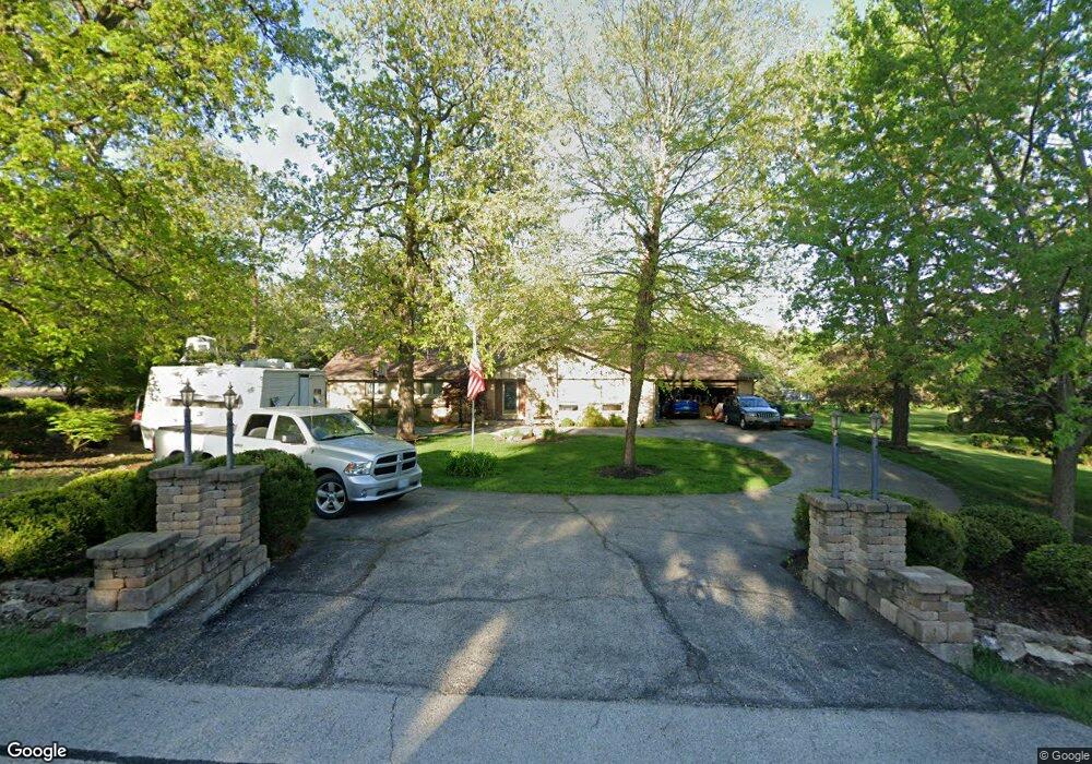 19 Hickory Ln, Oswego, IL 60543 - photo 1