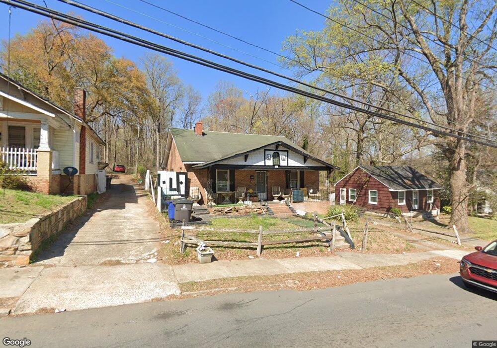 1611 NE 25th St, Winston Salem, NC 27105 - photo 1