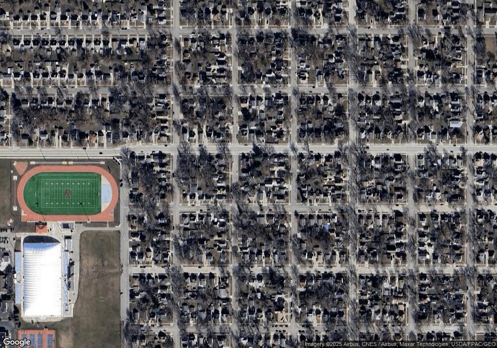 406 10th St NW, Austin, MN 55912 - photo 1