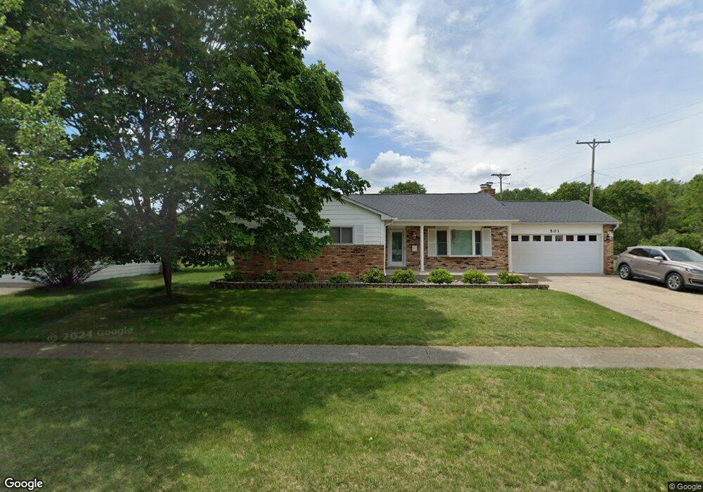 417 Oceana St, Oscoda, MI 48750 - photo 1