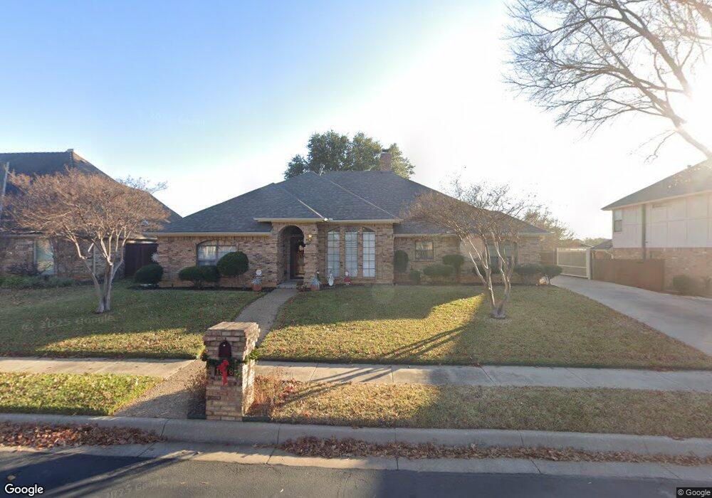 1916 Glenbrook Ct, Bedford, TX 76021 - photo 1