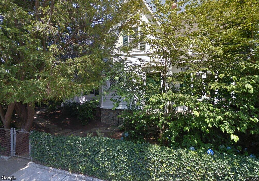 16 Redwood St, Newport, RI 02840 - photo 1