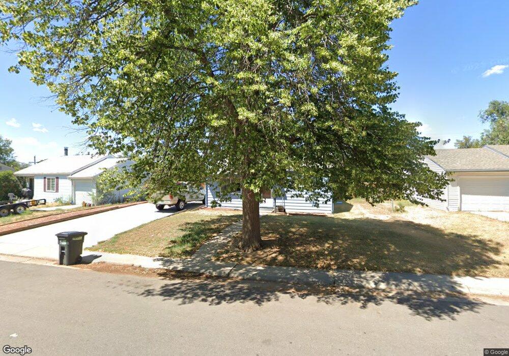 965 Lima St, Aurora, CO 80010 - photo 1