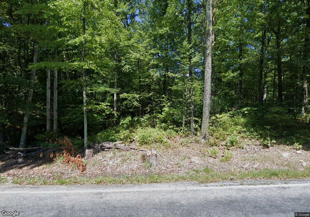 646 W Center St, Wind Gap, PA 18091 - photo 1