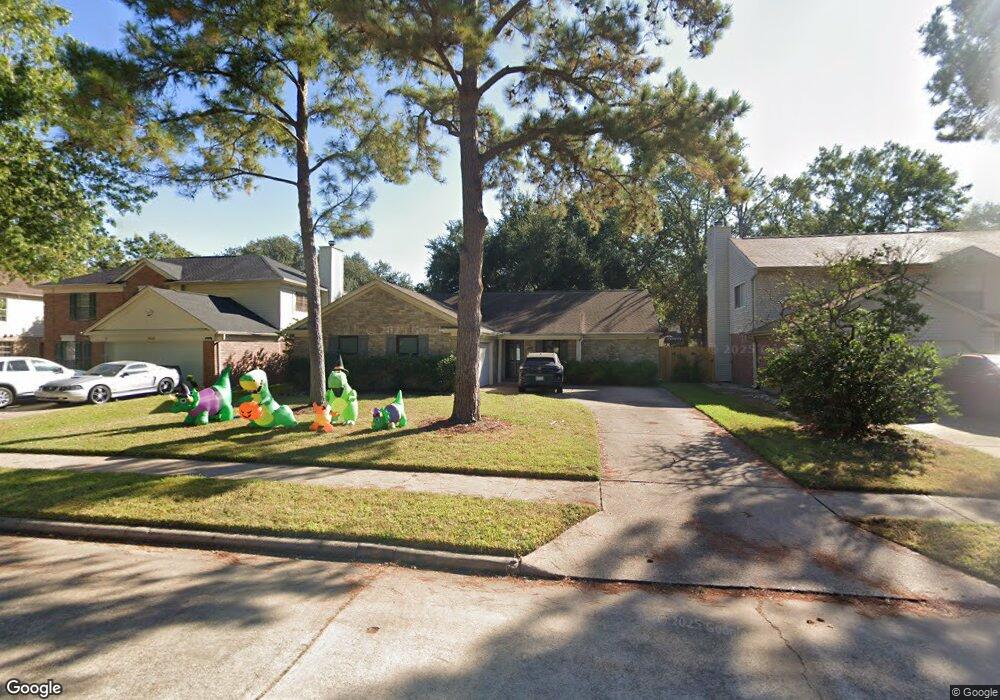 7830 Maple Brook Ln, Houston, TX 77095 - photo 1