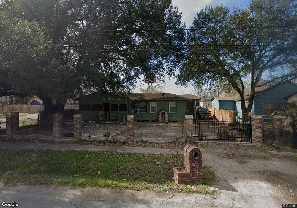 8301 Schneider St, Houston, TX 77093 - photo 1