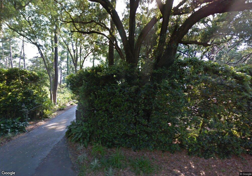 918 Wilmington Island Rd, Savannah, GA 31410 - photo 1