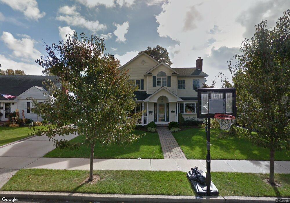 9 Brompton Rd, Merrick, NY 11566 - photo 1