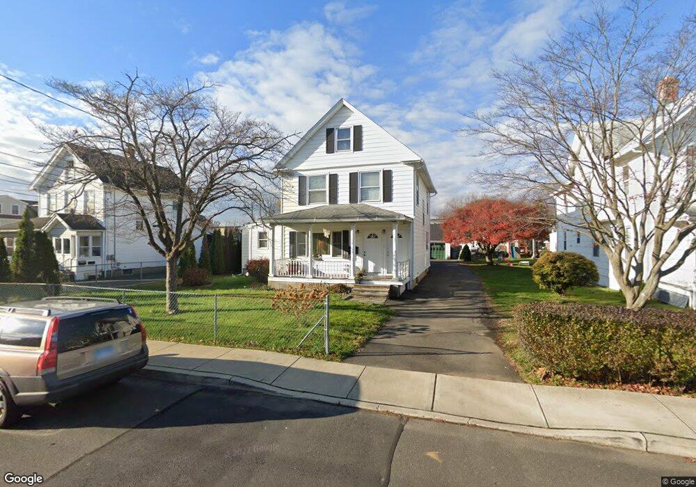 3 Edlie Ave unit 2, Norwalk, CT 06855 - photo 1